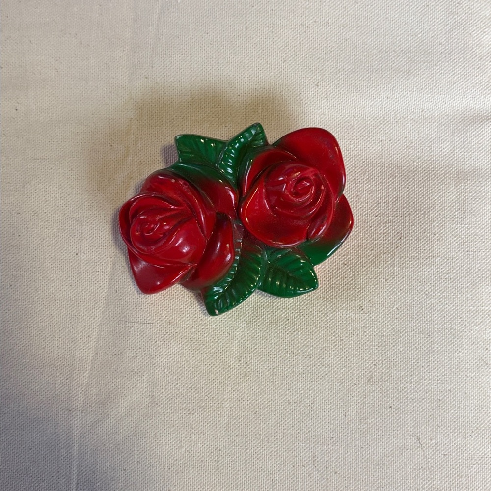 Vintage Floral Roses Chalk Ware